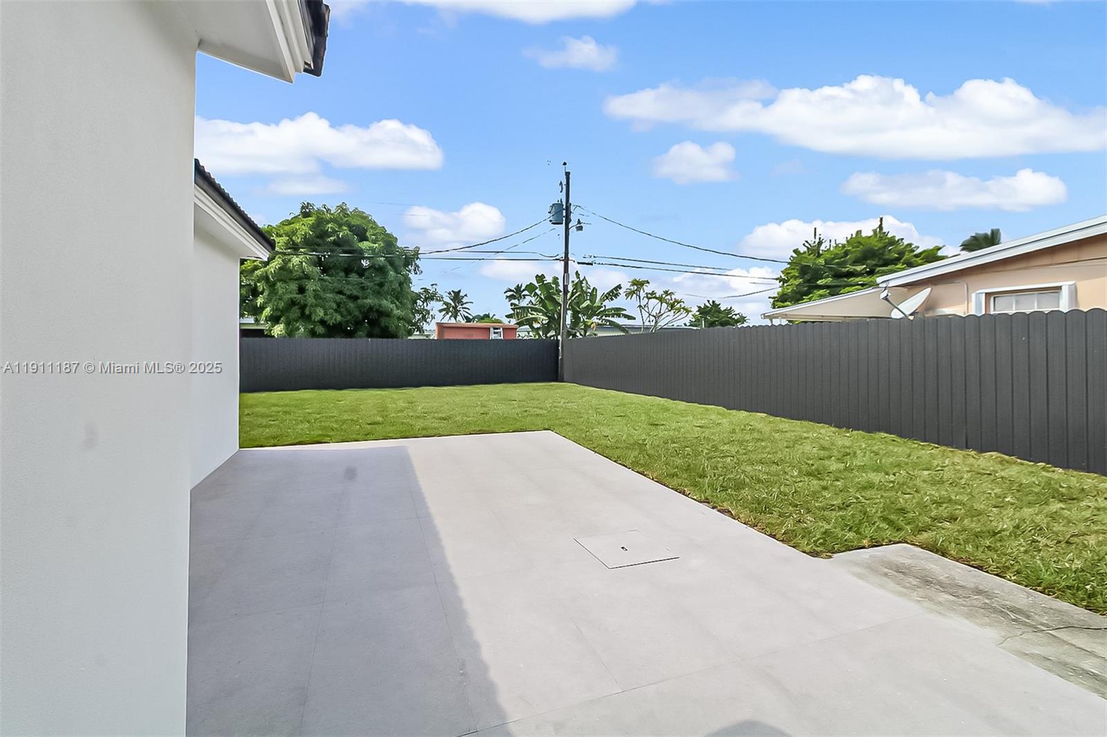 4314 Southwest 97th Court Miami, FL 33165 - Photo 29 of 44