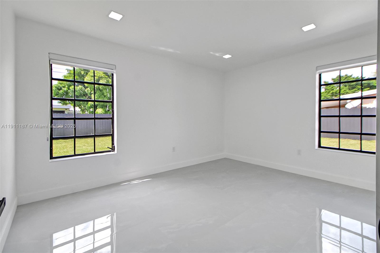 4314 Southwest 97th Court Miami, FL 33165 - Photo 3 of 44