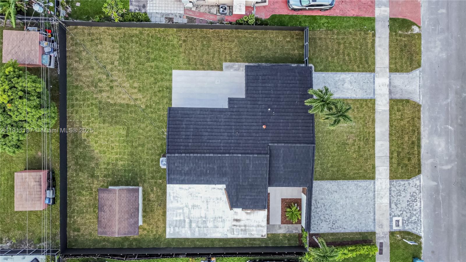 4314 Southwest 97th Court Miami, FL 33165 - Photo 43 of 44