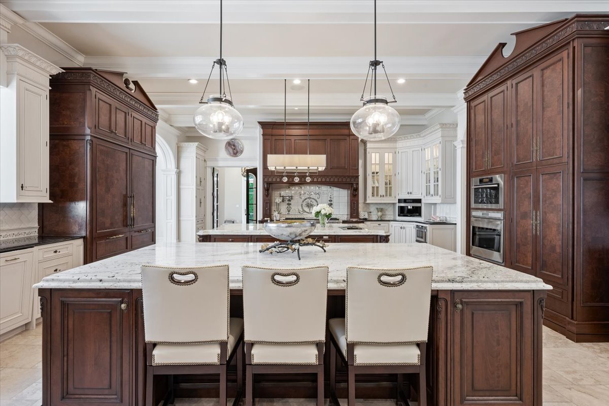 319 Sheridan Road Winnetka, IL 60093 - Photo 19 of 81