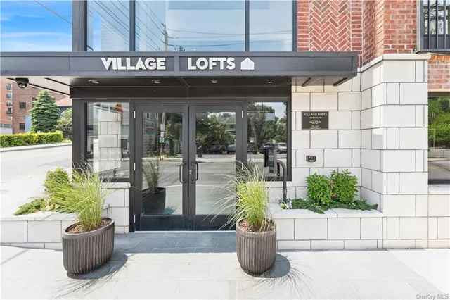 $4,400 | 172 Prospect Avenue, Unit 207, Mamaroneck, NY 10543