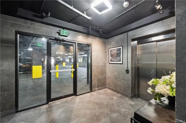 $4,400 | 172 Prospect Avenue, Unit 207, Mamaroneck, NY 10543