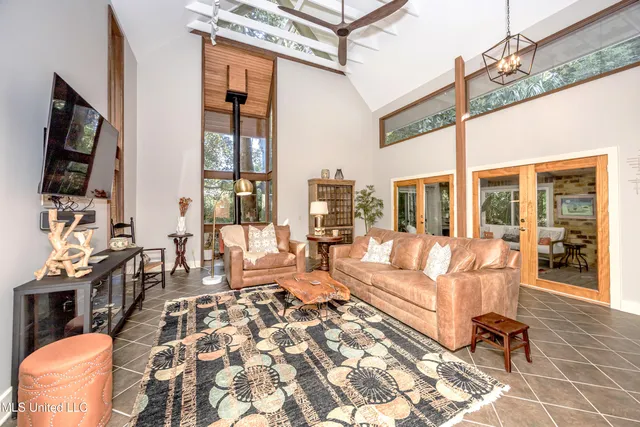 $710,000 | 308 Lovers Lane, Ocean Springs, MS 39564