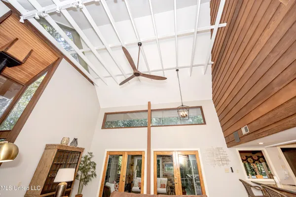$650,000 | 308 Lovers Lane, Ocean Springs, MS 39564