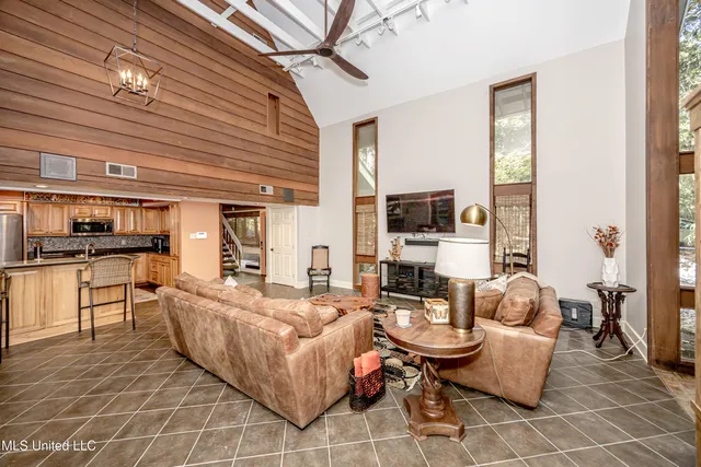 $710,000 | 308 Lovers Lane, Ocean Springs, MS 39564