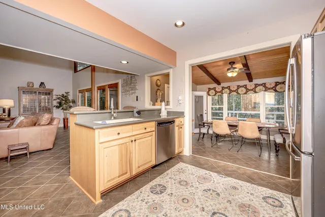 $710,000 | 308 Lovers Lane, Ocean Springs, MS 39564