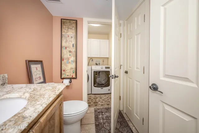 $710,000 | 308 Lovers Lane, Ocean Springs, MS 39564