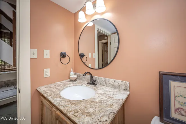 $710,000 | 308 Lovers Lane, Ocean Springs, MS 39564