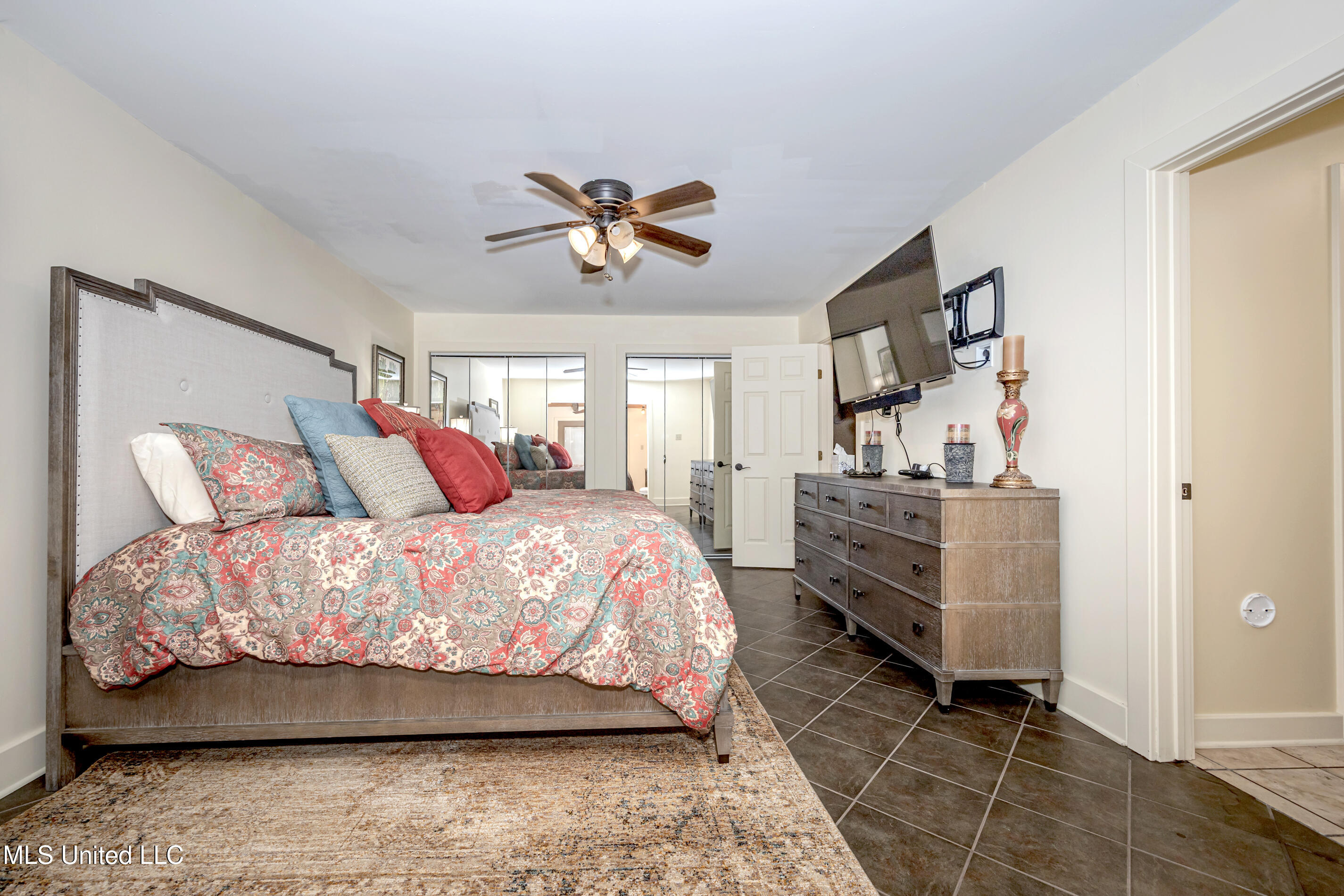 308 Lovers Lane Ocean Springs, MS 39564 - Photo 38 of 103 IMG_2938