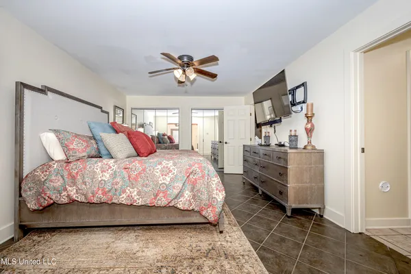 $650,000 | 308 Lovers Lane, Ocean Springs, MS 39564