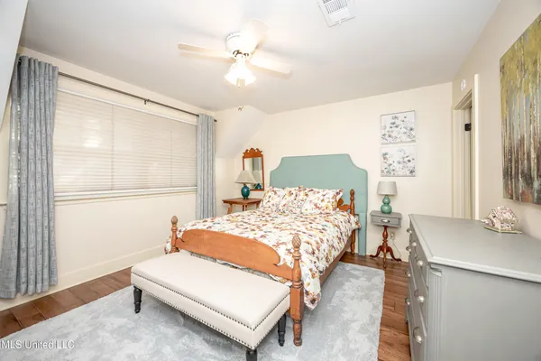 $650,000 | 308 Lovers Lane, Ocean Springs, MS 39564