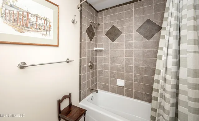 $710,000 | 308 Lovers Lane, Ocean Springs, MS 39564