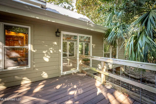 $710,000 | 308 Lovers Lane, Ocean Springs, MS 39564