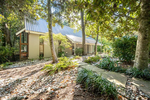 $710,000 | 308 Lovers Lane, Ocean Springs, MS 39564