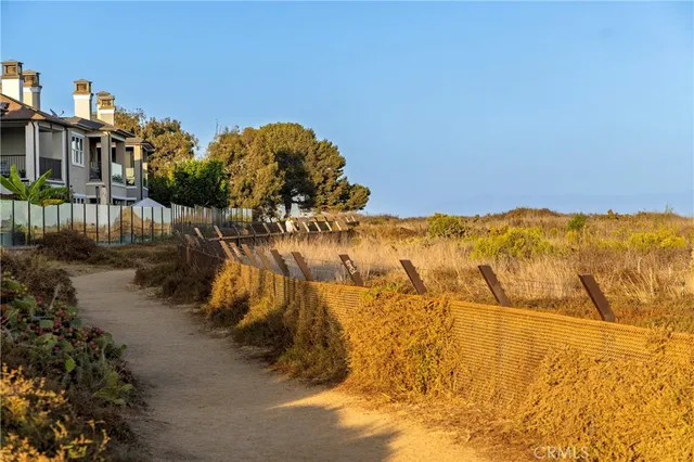 $1,850,000 | 4711 Winthrop Drive, Huntington Beach, CA 92649