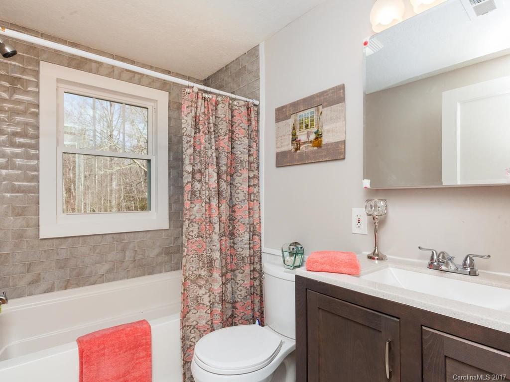730 Morgan Hill Road Fairview, NC 28730 - Photo 16 of 24 Gallery Image 16