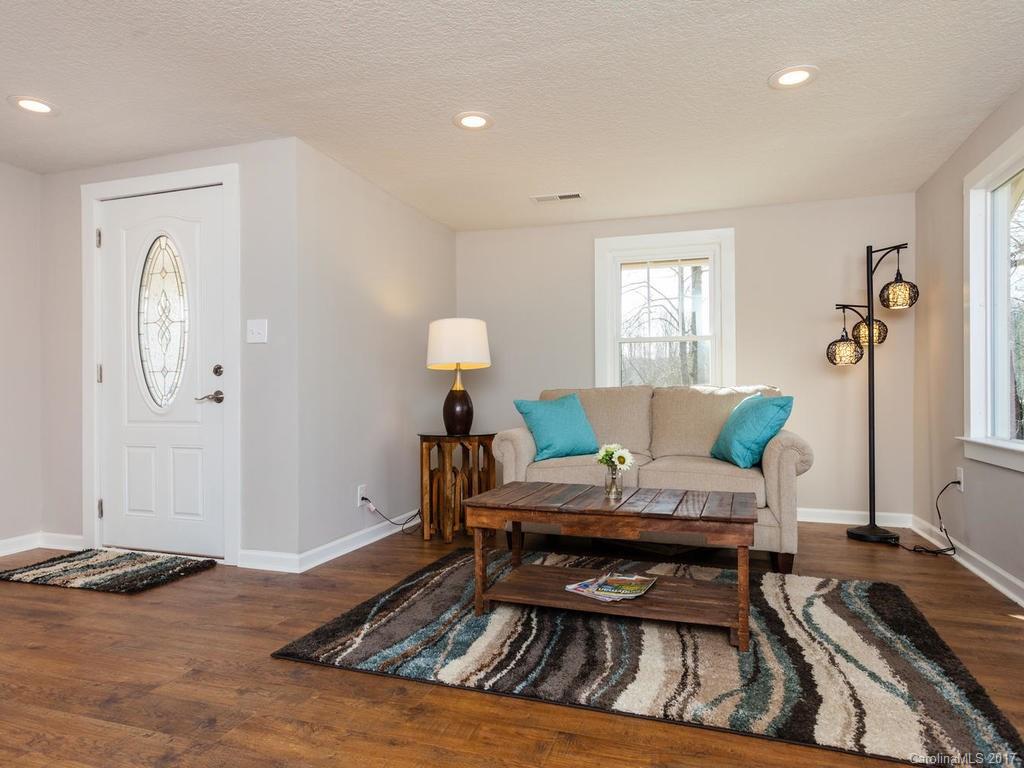 730 Morgan Hill Road Fairview, NC 28730 - Photo 7 of 24 Gallery Image 7