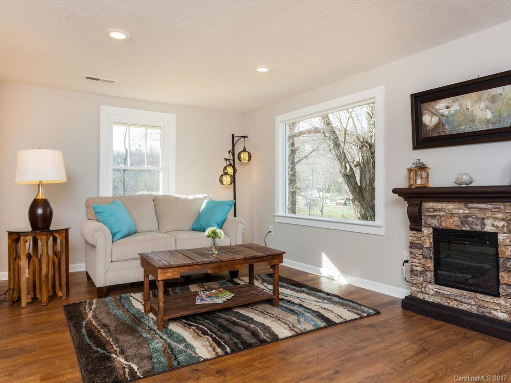 730 Morgan Hill Road Fairview, NC 28730 - Photo 9 of 24 Gallery Image 9