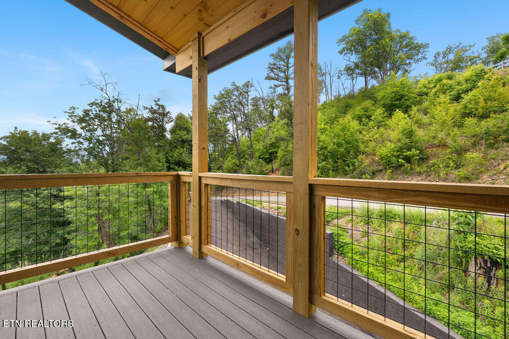 3225 Emerald Springs Loop Sevierville, TN 37862 - Photo 44 of 56 DSC00576