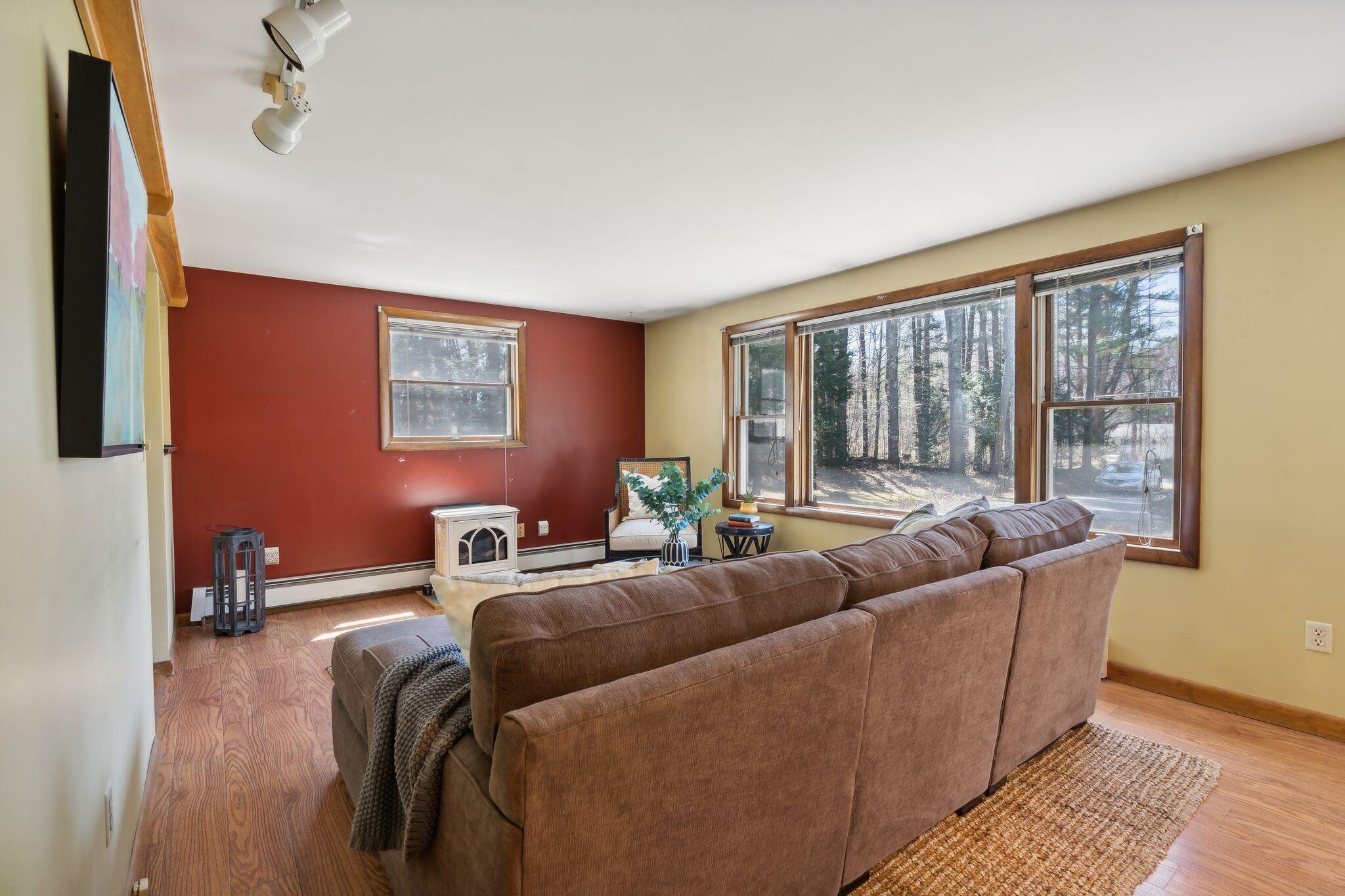 259 Gray Road Cumberland Center, ME 04021 - Photo 5 of 24 259 Gray Rd