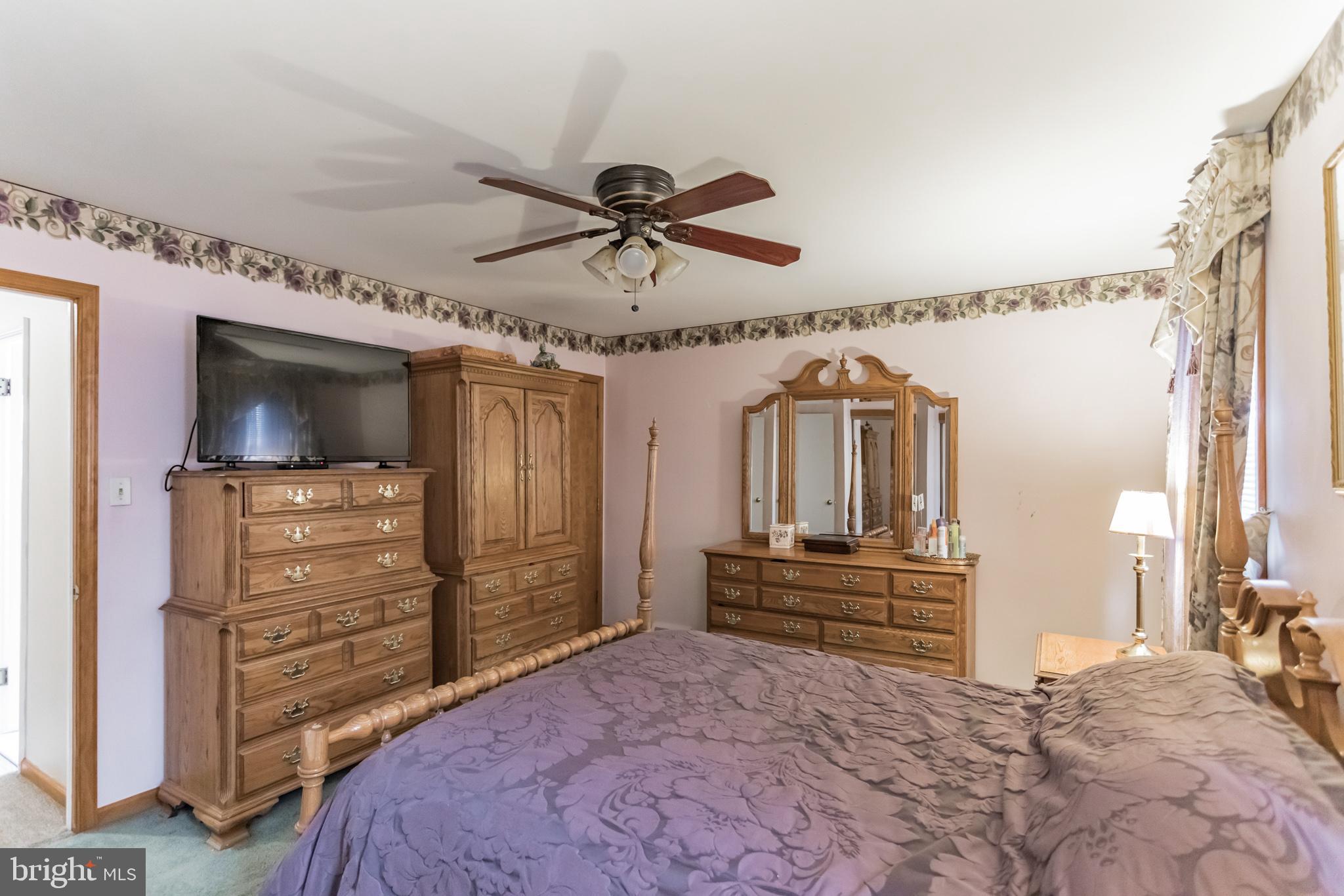 12514 Deer Run Road Philadelphia, PA 19154 - Photo 14 of 36 Gallery Image 14