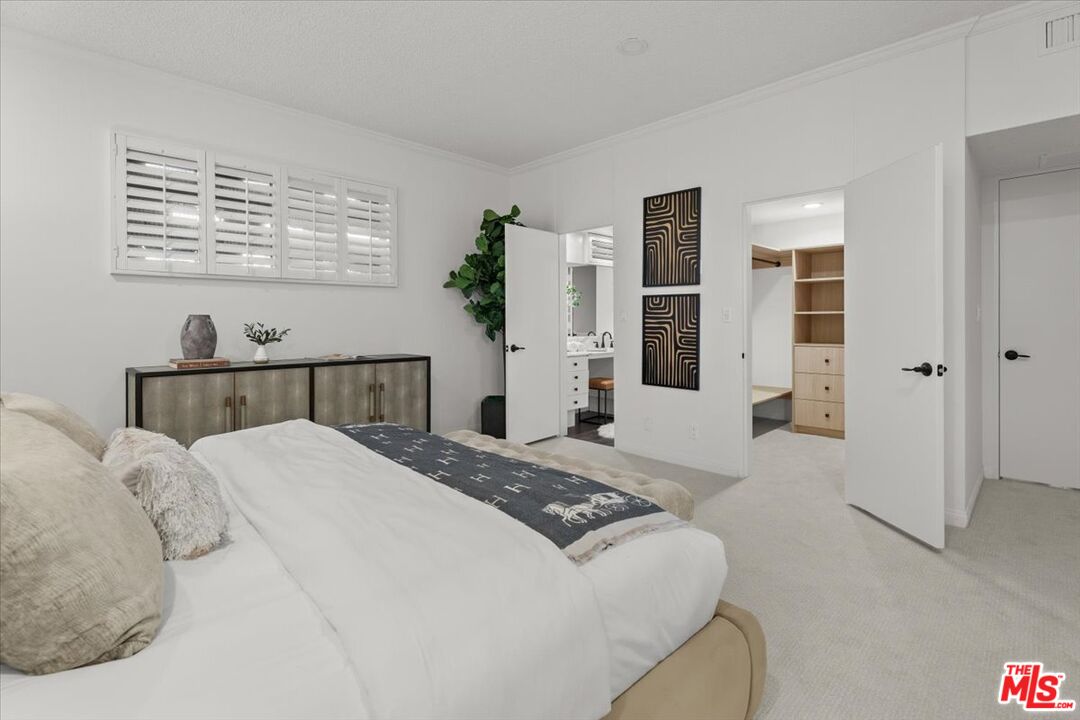 1333 South Beverly Glen Boulevard, Unit 405 Los Angeles, CA 90024 - Photo 12 of 25