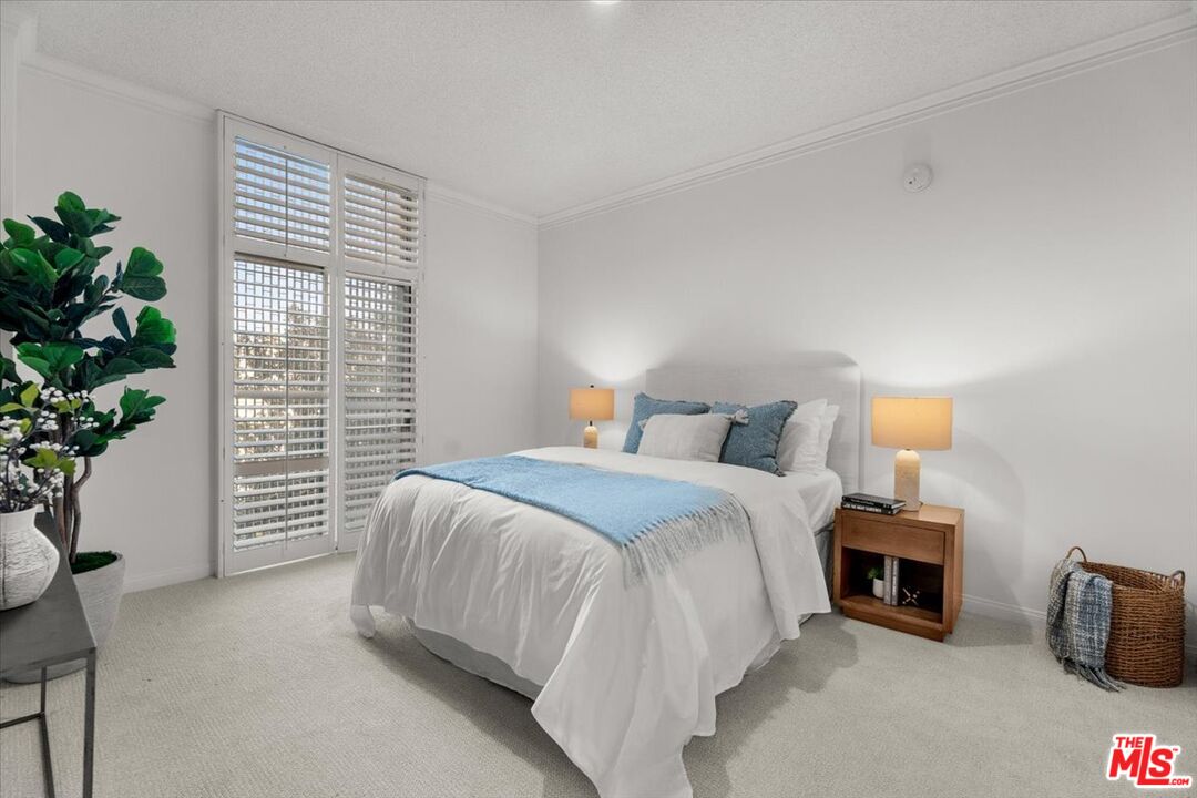 1333 South Beverly Glen Boulevard, Unit 405 Los Angeles, CA 90024 - Photo 15 of 25