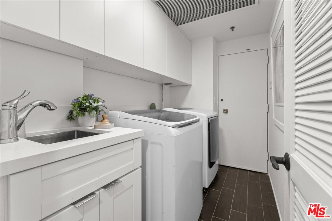 1333 South Beverly Glen Boulevard, Unit 405 Los Angeles, CA 90024 - Photo 19 of 25