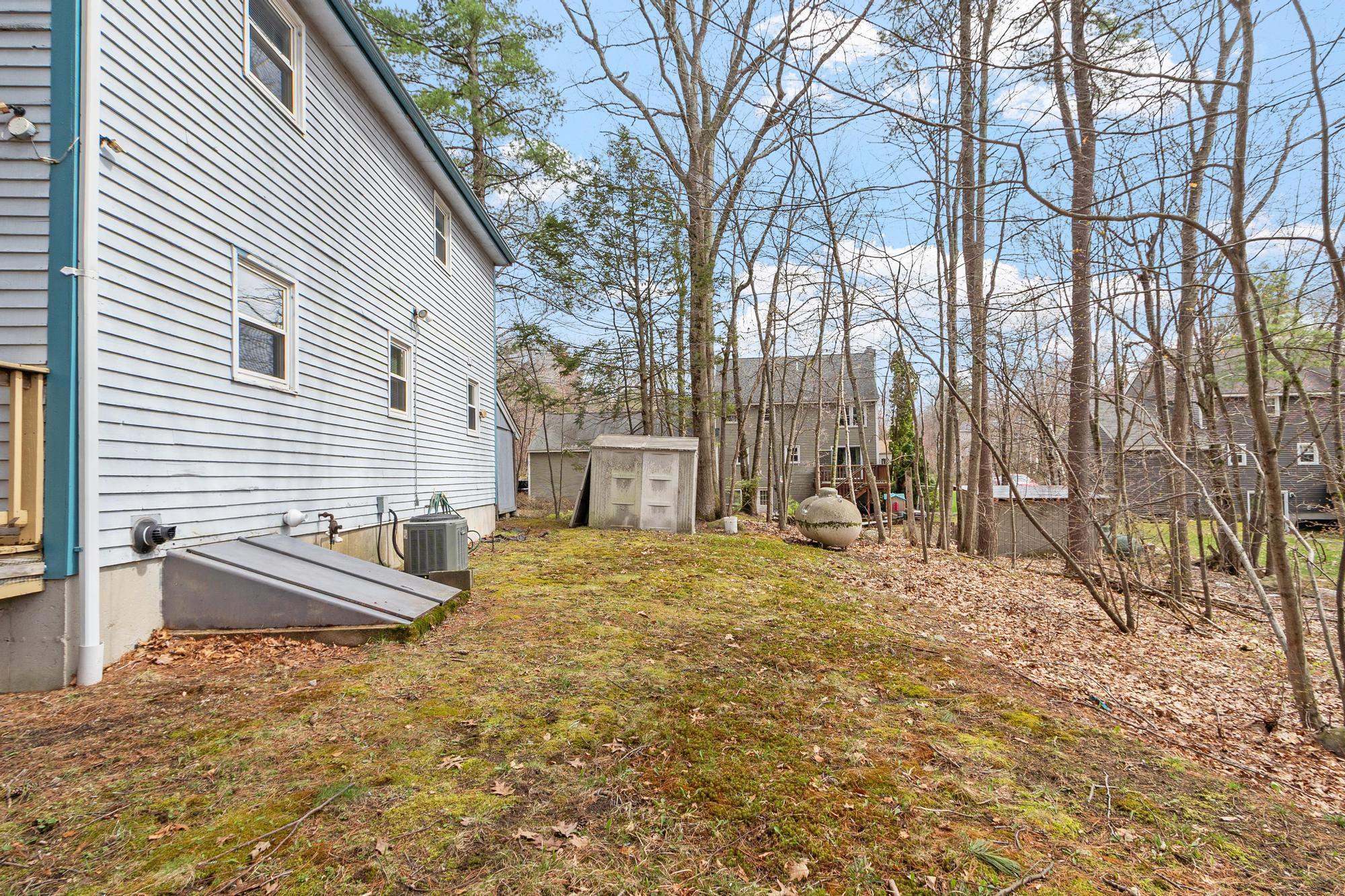 5 Rachel Court Derry, NH 03038 - Photo 36 of 45