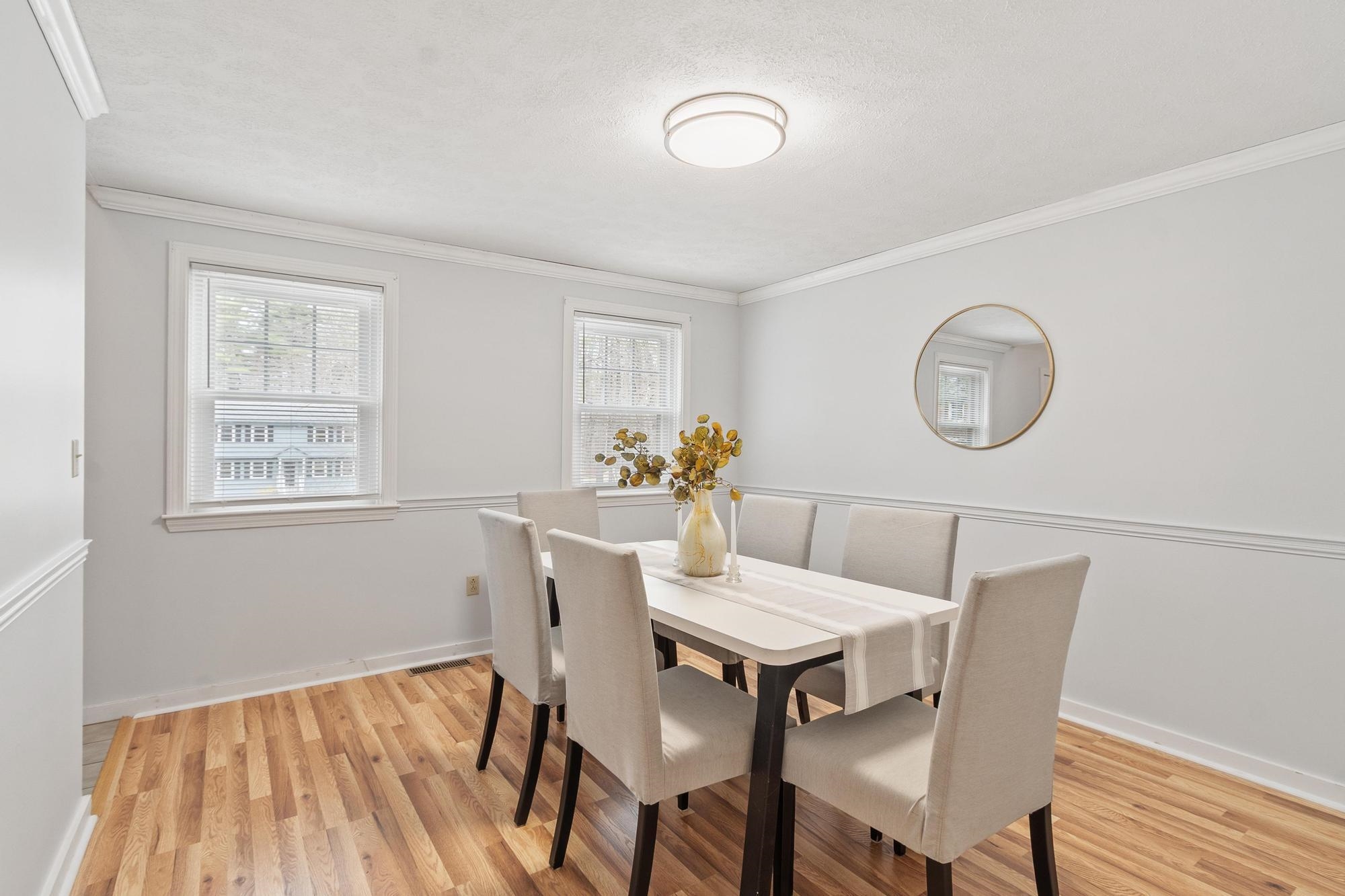 5 Rachel Court Derry, NH 03038 - Photo 5 of 45