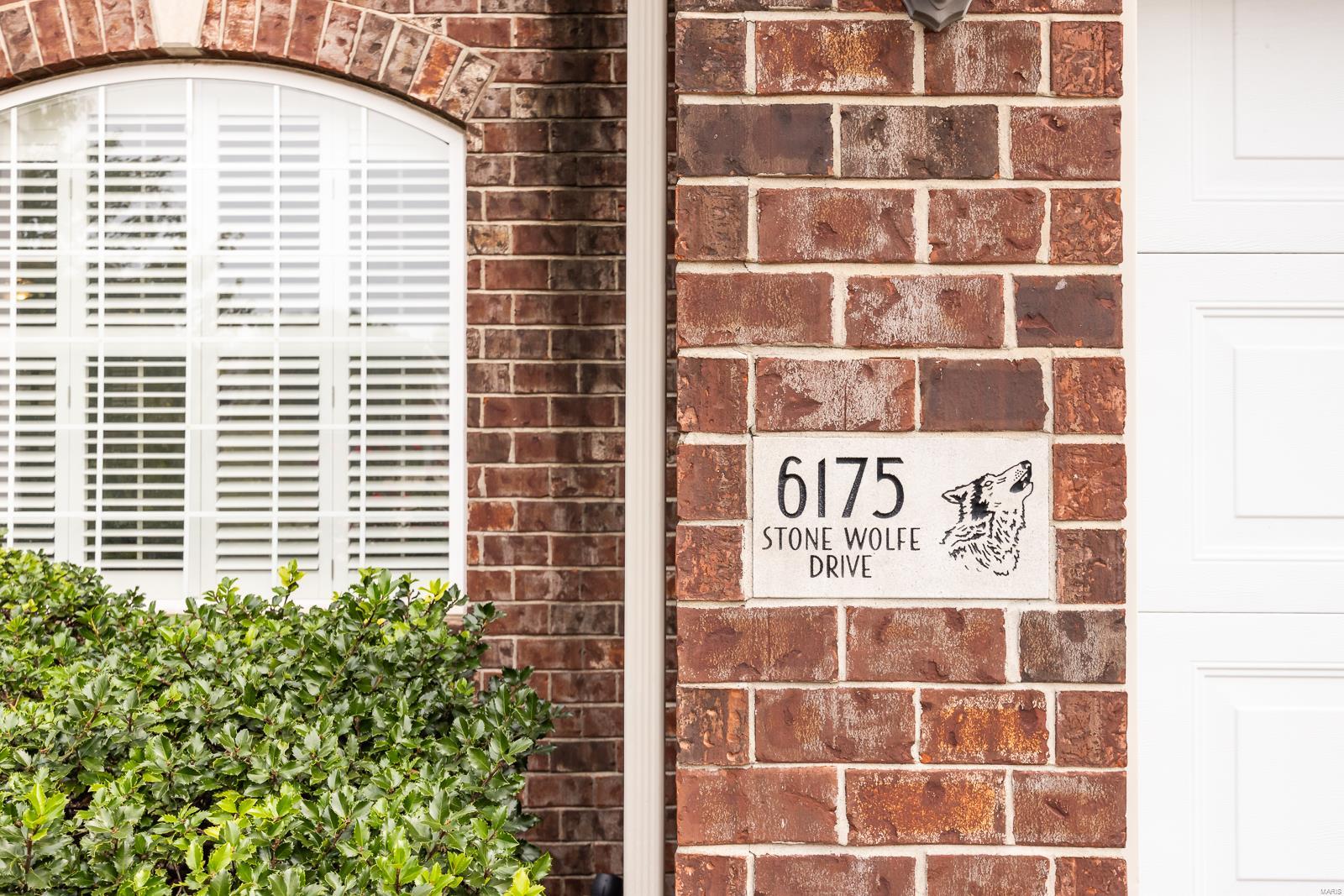 6175 Stone Wolfe Drive Glen Carbon, IL 62034 - Photo 3 of 49