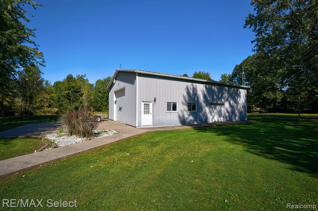 7469 Sharp Road Swartz Creek, MI 48473 - Photo 29 of 41 Gallery Image 29