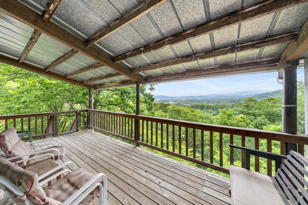 889 Lloyd Huskey Road Pigeon Forge, TN 37863 - Photo 25 of 41 Gallery Image 25