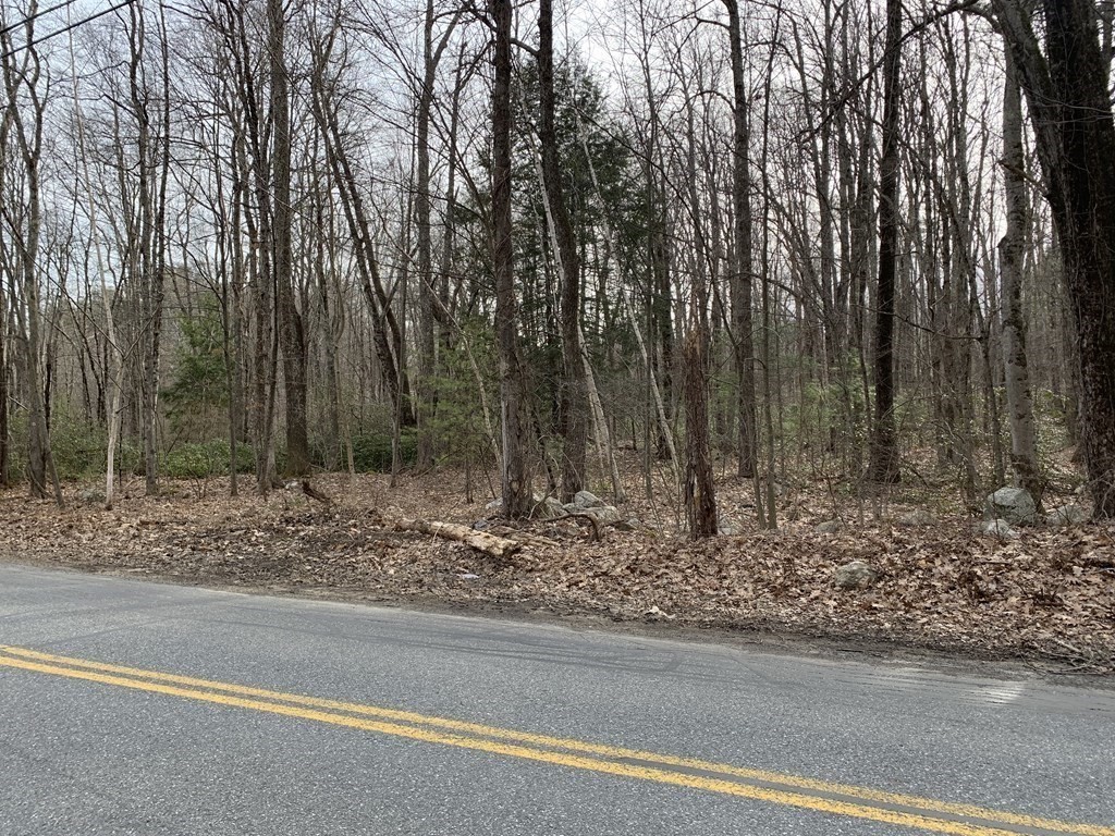 33 Kingsbury Road Spencer, MA 01562 - Photo 9 of 14 Gallery Image 9