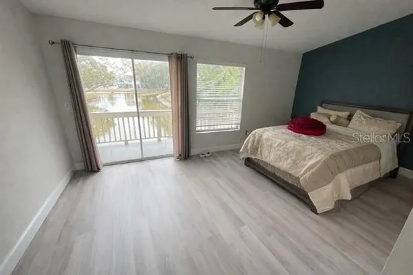 $1,995 | 9030 Lake Pl Lane, Tampa, FL 33634