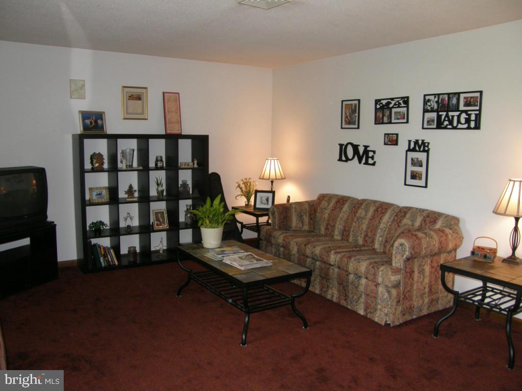 3083 Homestead Road Mount Joy, PA 17552 - Photo 11 of 29 Gallery Image 11