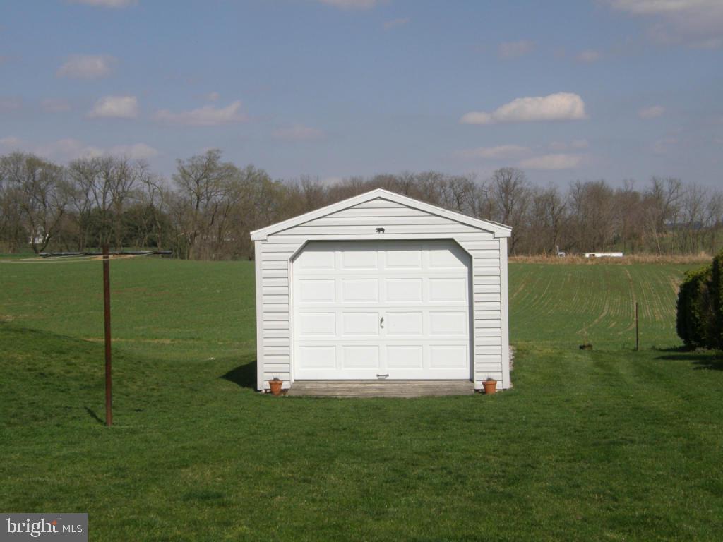 3083 Homestead Road Mount Joy, PA 17552 - Photo 25 of 29 Gallery Image 25