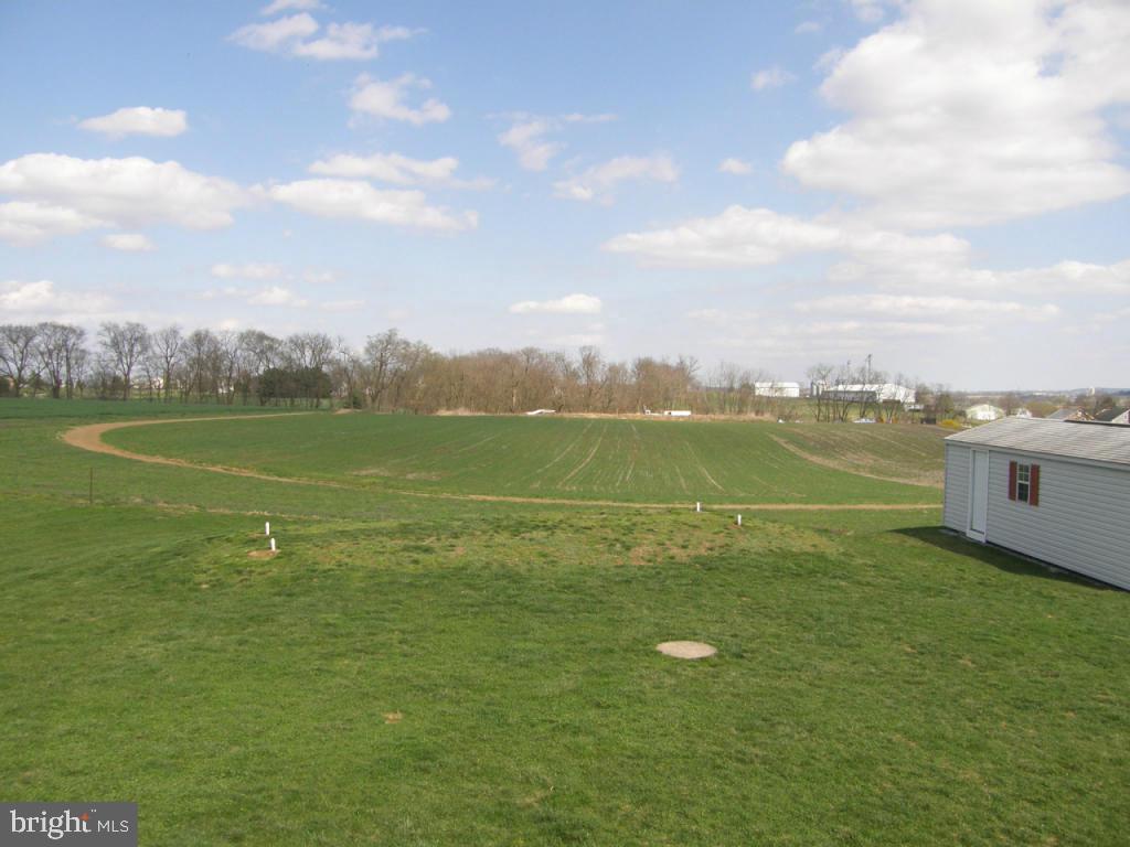 3083 Homestead Road Mount Joy, PA 17552 - Photo 26 of 29 Gallery Image 26