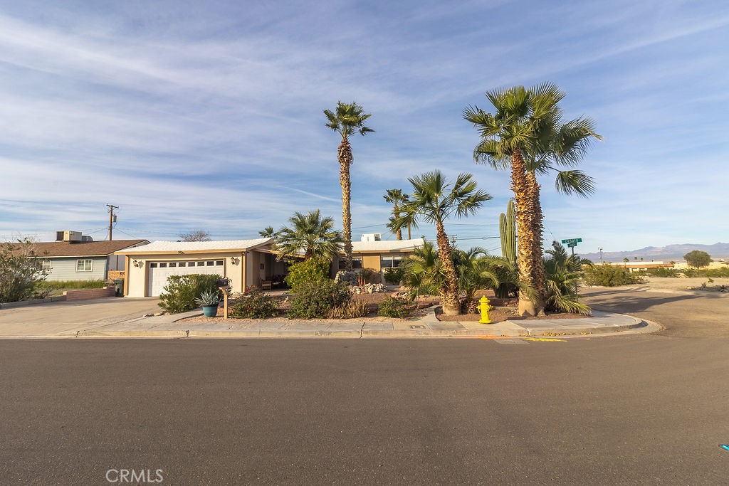 1900 Desoto Street Needles, CA 92363 - Photo 4 of 54