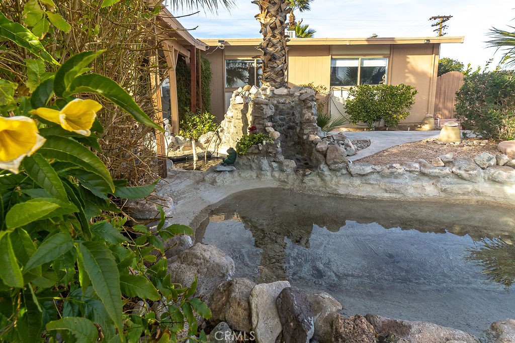 1900 Desoto Street Needles, CA 92363 - Photo 6 of 54