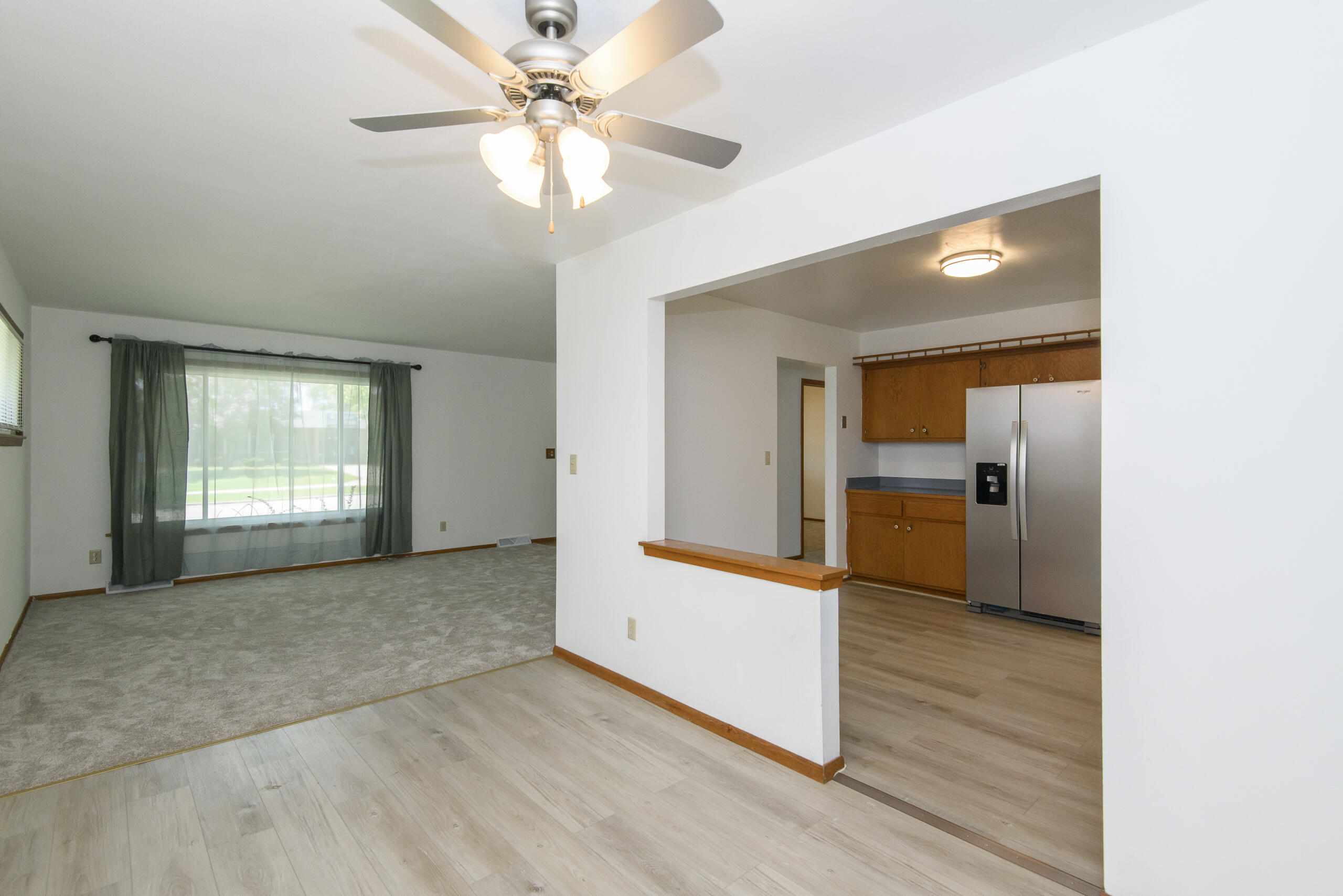 7016 North 86th Street Milwaukee, WI 53224 - Photo 6 of 40 Dining room