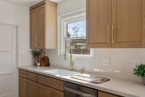 $1,100,000 | 1107 North Towner Street, Santa Ana, CA 92703