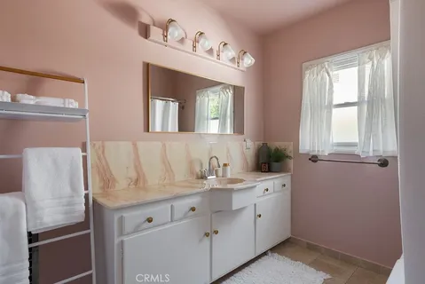 $1,100,000 | 1107 North Towner Street, Santa Ana, CA 92703