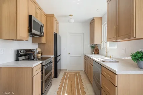 $1,100,000 | 1107 North Towner Street, Santa Ana, CA 92703