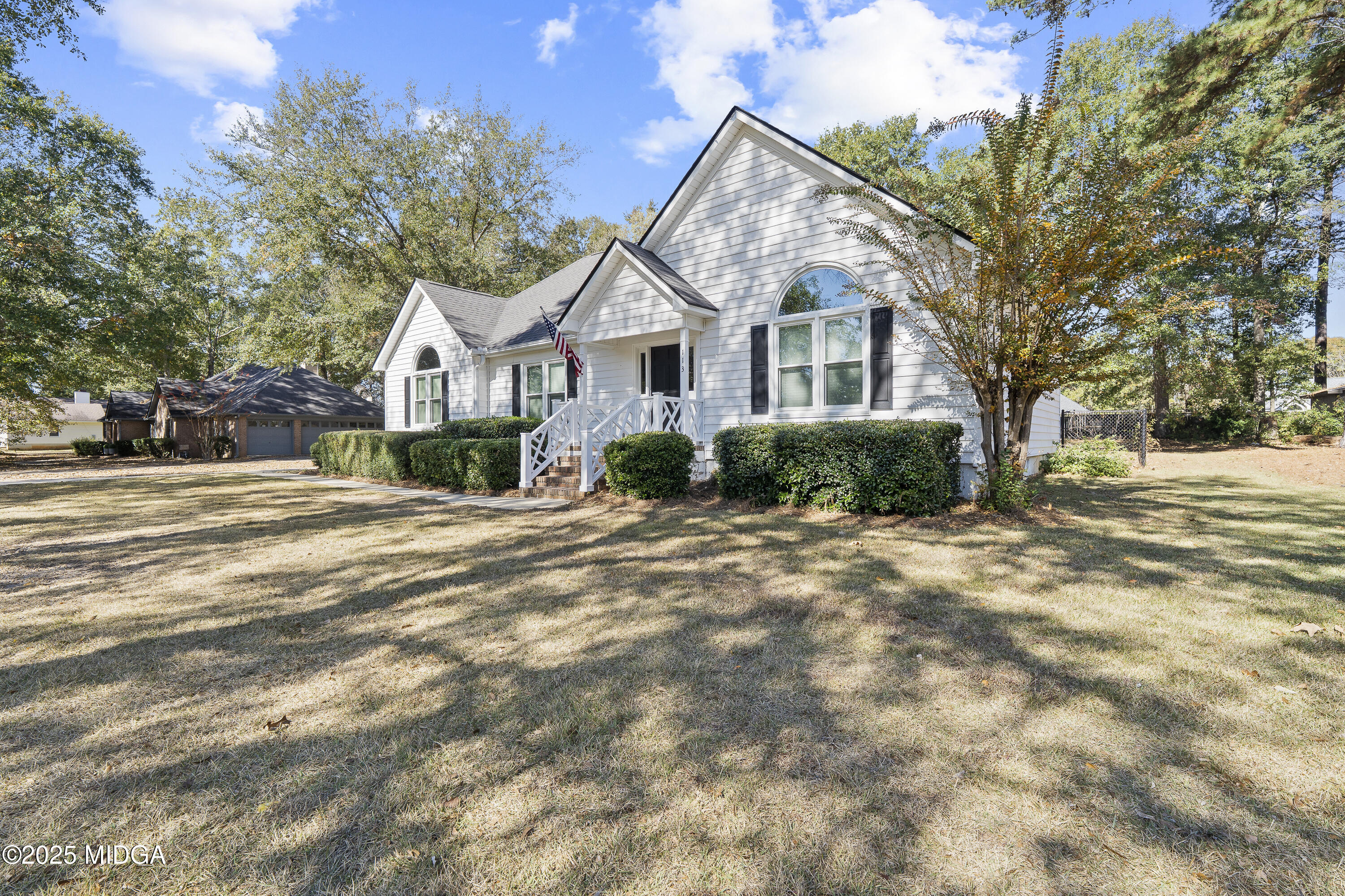 113 Ridge Circle Macon, GA 31216 - Photo 1 of 36 113 Ridge Cir-04685