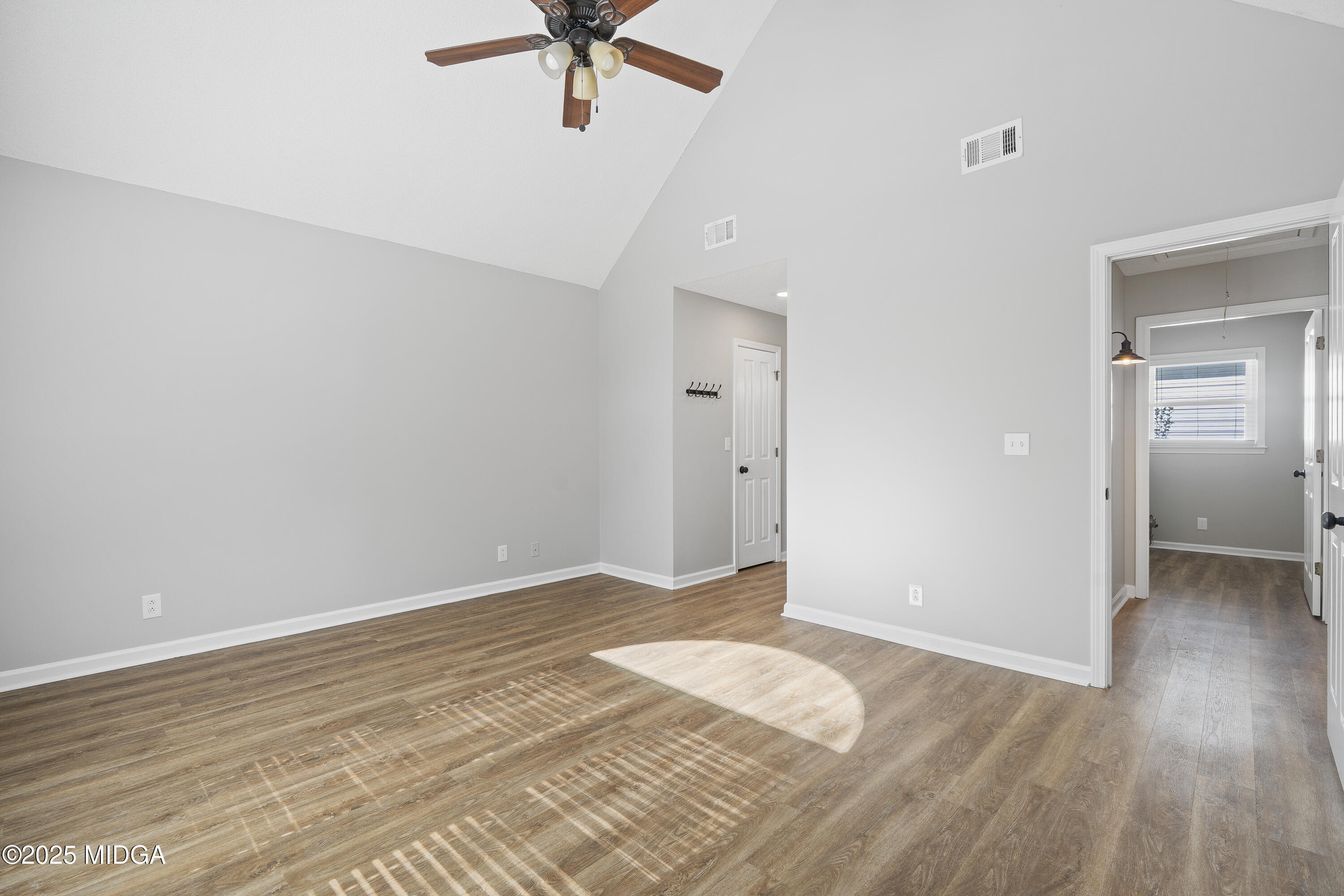 113 Ridge Circle Macon, GA 31216 - Photo 20 of 36 113 Ridge Cir-04758