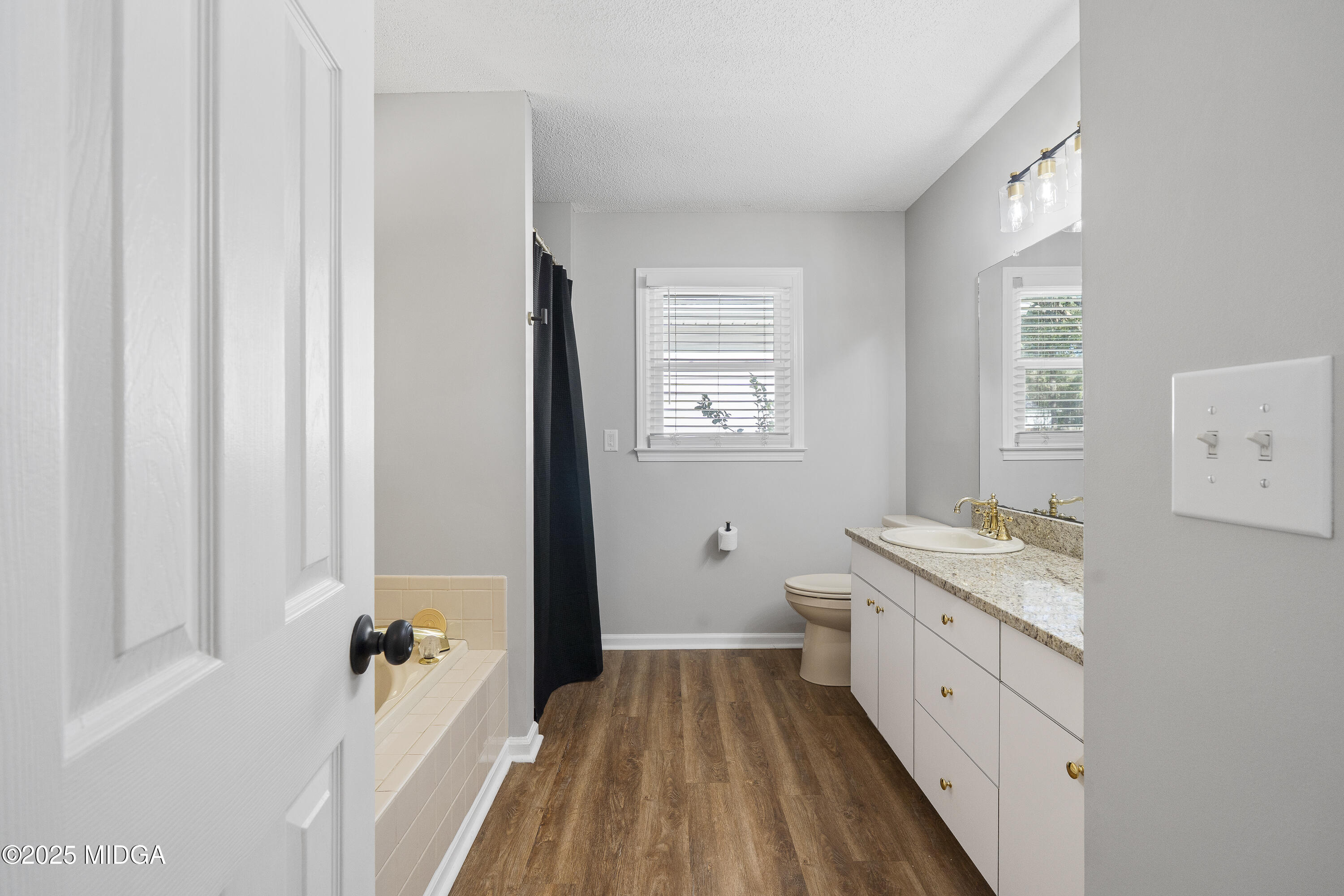 113 Ridge Circle Macon, GA 31216 - Photo 23 of 36 113 Ridge Cir-04773