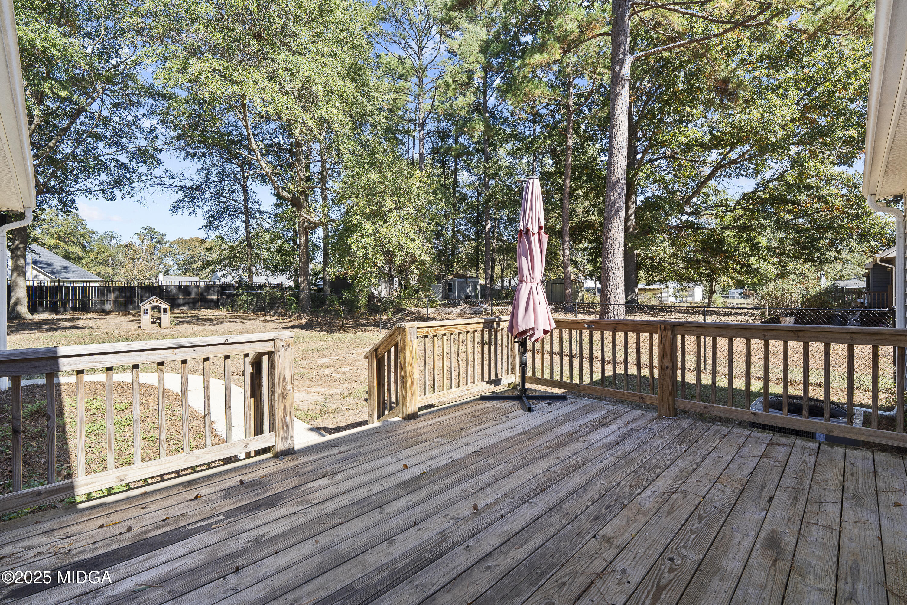 113 Ridge Circle Macon, GA 31216 - Photo 32 of 36 113 Ridge Cir-04827