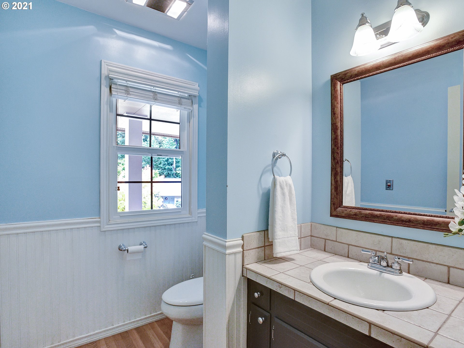 7265 Southwest Sharon Lane Portland, OR 97225 - Photo 14 of 32 Gallery Image 14