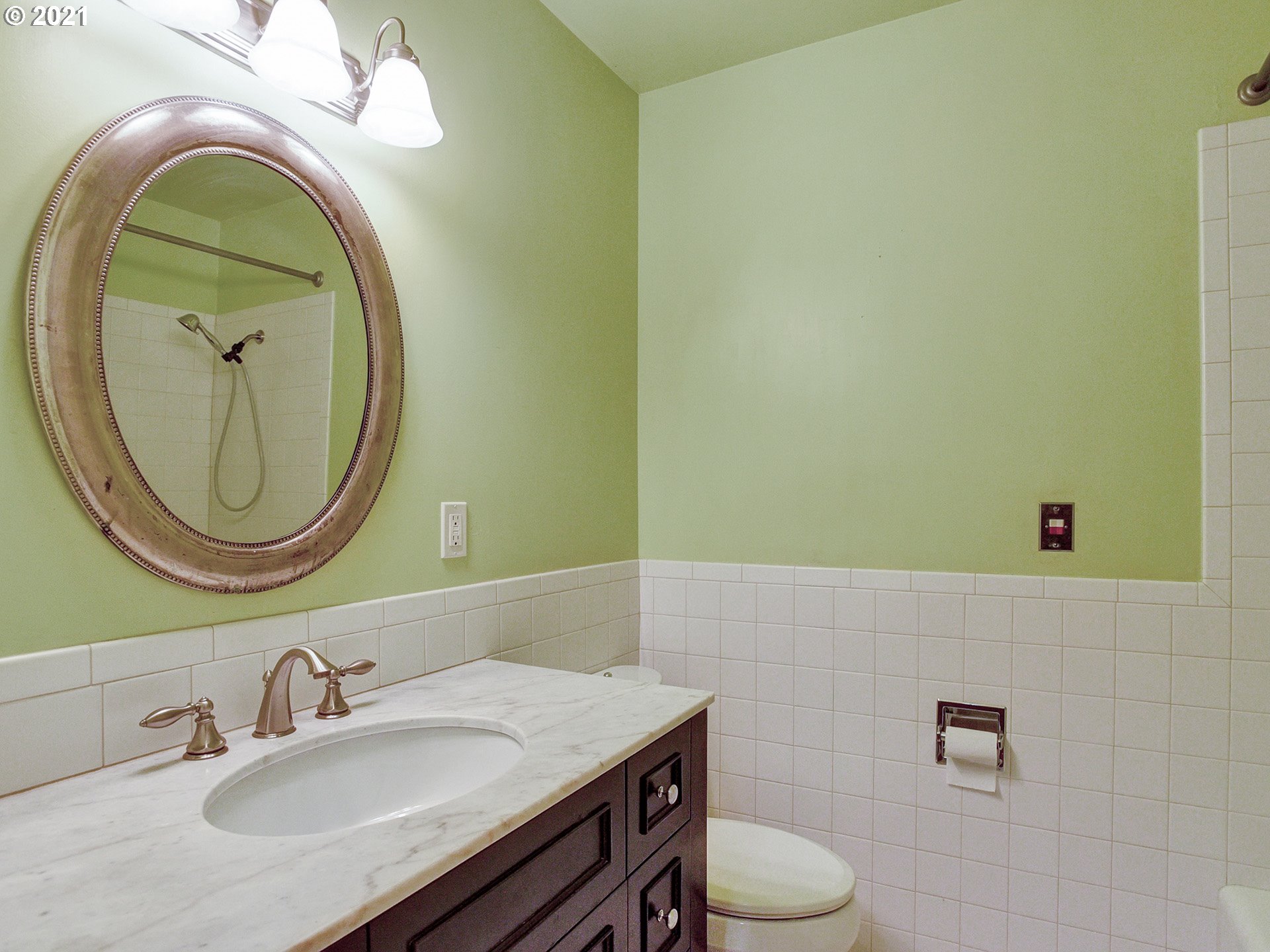 7265 Southwest Sharon Lane Portland, OR 97225 - Photo 21 of 32 Gallery Image 21